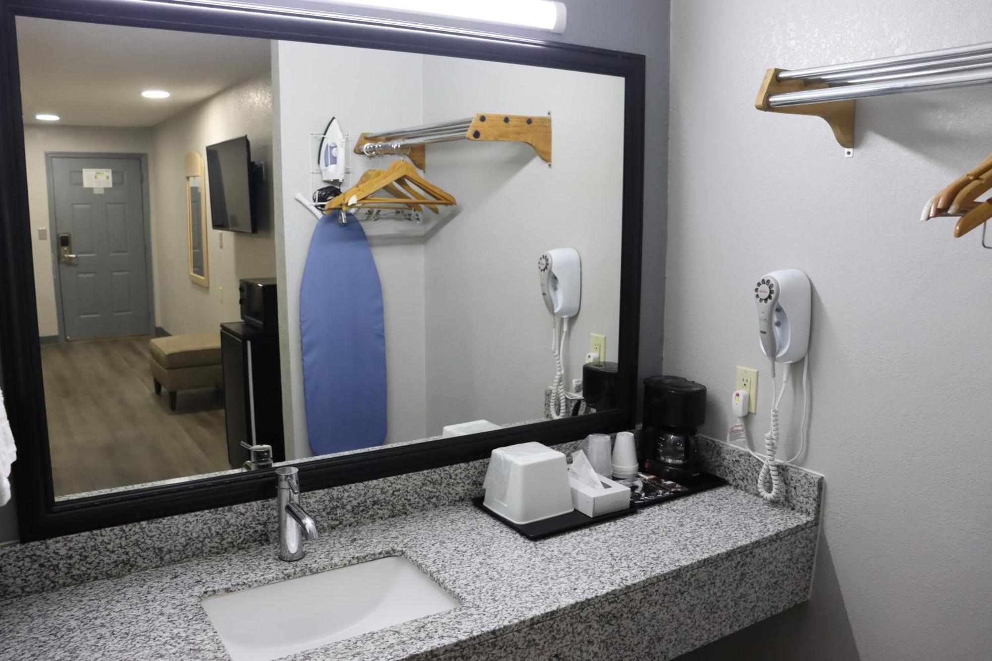 Americas Best Value Inn Кабот Екстер'єр фото